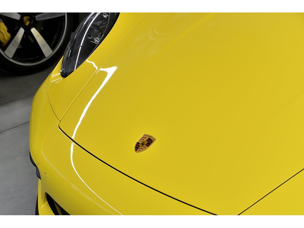 Porsche 911 Carrera 4 GTS Coupe / Premium Package / ACC 2023 à Laval, Québec - 6 - w1024h768px