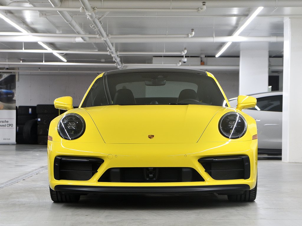 Porsche 911 Carrera 4 GTS Coupe / Premium Package / ACC 2023 à Laval, Québec - 5 - w1024h768px