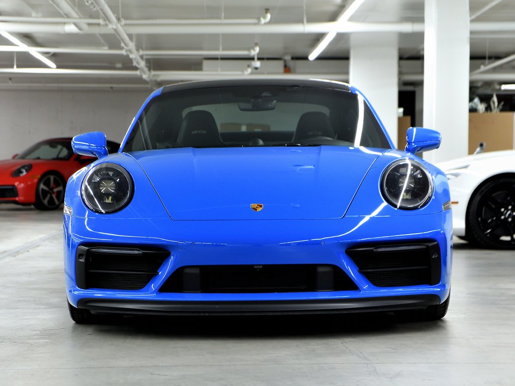 2023 Porsche 911 Carrera GTS Coupe / Manual Transmission / BOSE in Laval, Quebec - 5 - w1024h768px