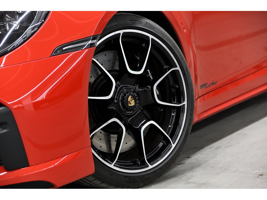2023 Porsche 911 Turbo Coupe / Front Axle / Sport Exhaust / BOSE in Laval, Quebec - 9 - w1024h768px