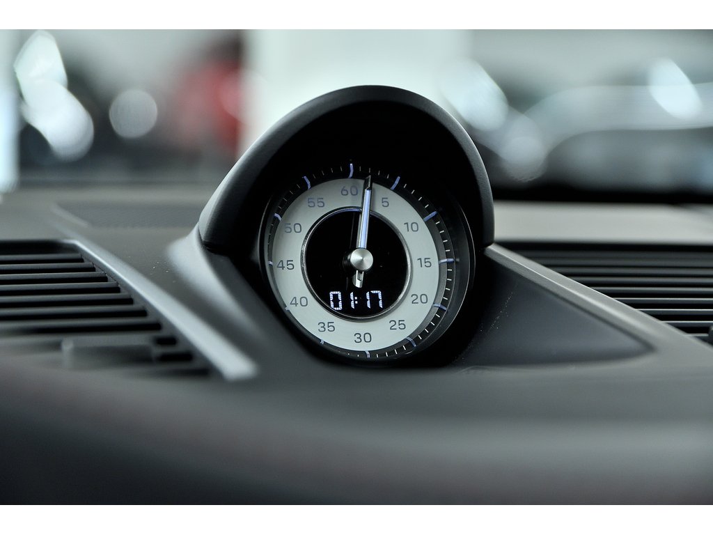 Porsche 911 Turbo S / Sport Exhaust / PCCBs / PASM / BOSE 2023 à Laval, Québec - 27 - w1024h768px