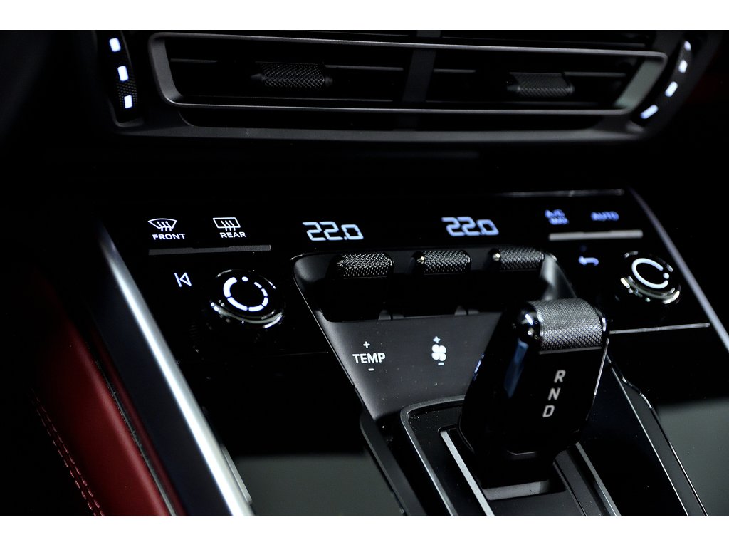 Porsche 911 Turbo S / Sport Exhaust / PCCBs / PASM / BOSE 2023 à Laval, Québec - 31 - w1024h768px