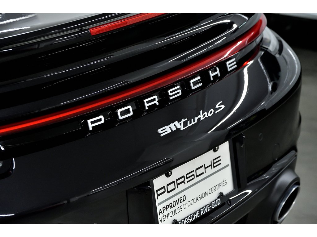 Porsche 911 Turbo S / Sport Exhaust / PCCBs / PASM / BOSE 2023 à Laval, Québec - 44 - w1024h768px