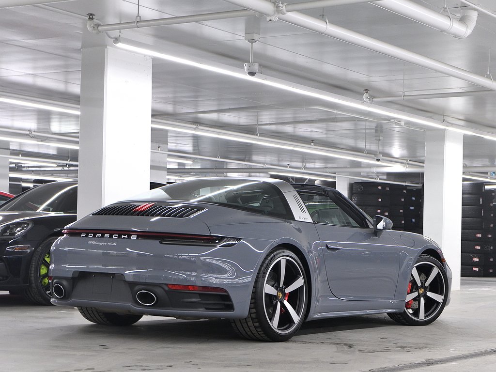 2023 Porsche 911 Targa 4S / Premium + Sport Package / BOSE in Laval, Quebec - 27 - w1024h768px