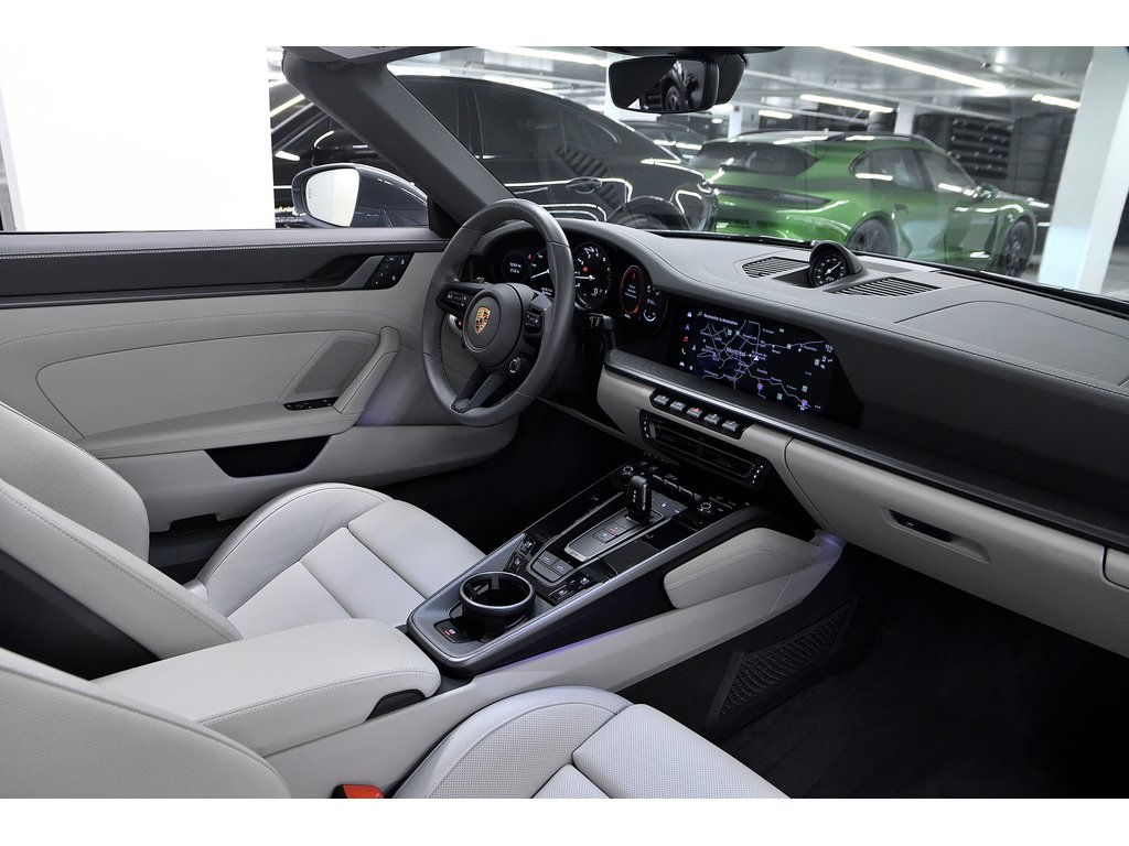 2023 Porsche 911 Targa 4S / Premium + Sport Package / BOSE in Laval, Quebec - 23 - w1024h768px
