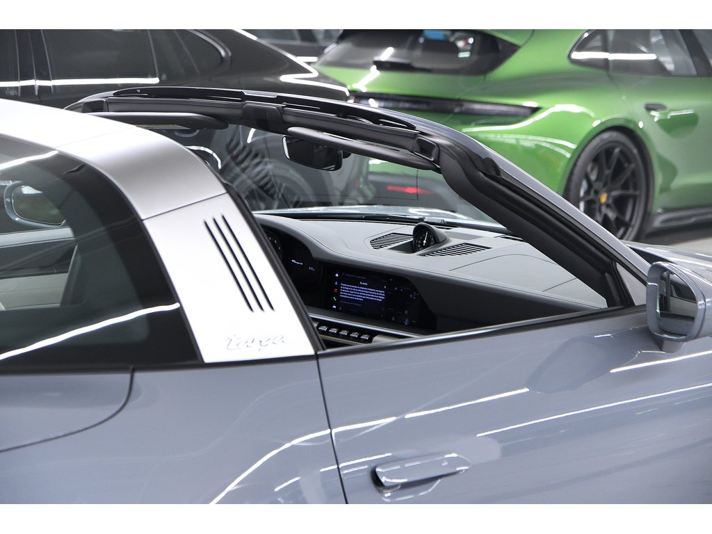 2023 Porsche 911 Targa 4S / Premium + Sport Package / BOSE in Laval, Quebec - 10 - w1024h768px