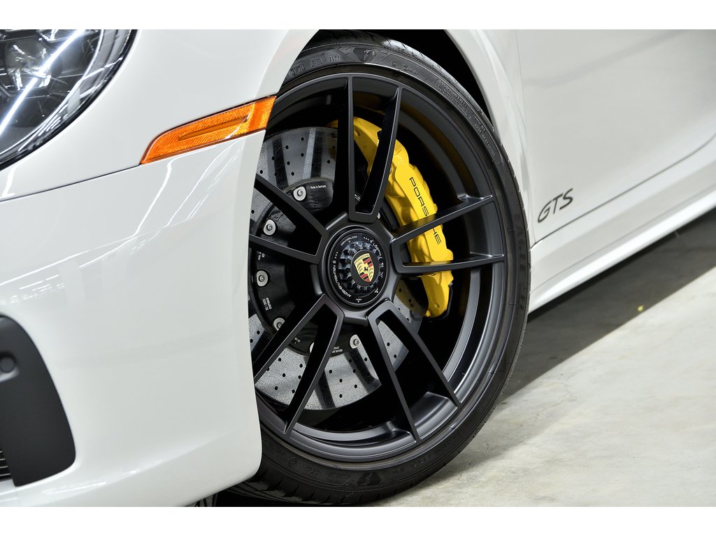 Porsche 911 Carrera GTS Coupe / PDCC / BUCKET SEATS / BOSE 2023 à Laval, Québec - 8 - w1024h768px