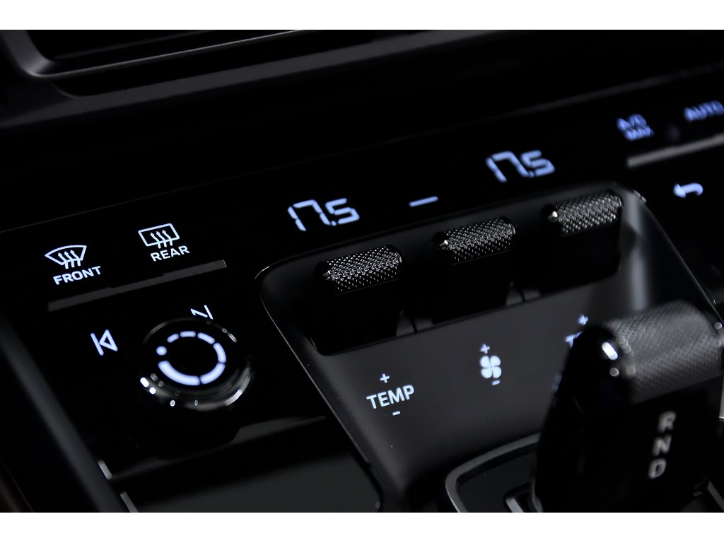 2023 Porsche 911 Carrera 4 GTS Cabriolet / Burmester /Front Axle in Laval, Quebec - 30 - w1024h768px