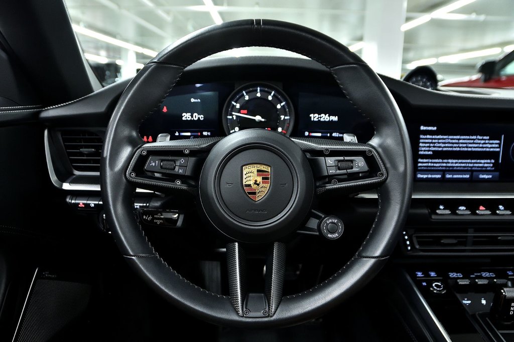 2023 Porsche 911 Carrera 4S Cabriolet in Laval, Quebec - 17 - w1024h768px