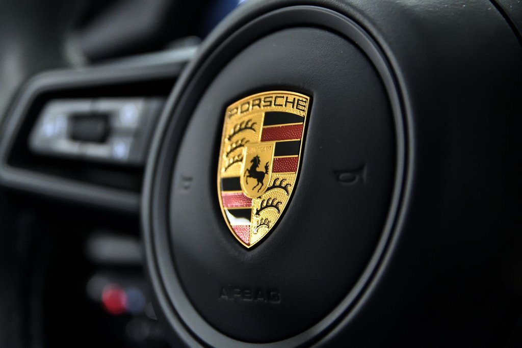 2023 Porsche 911 GT3 in Laval, Quebec - 19 - w1024h768px