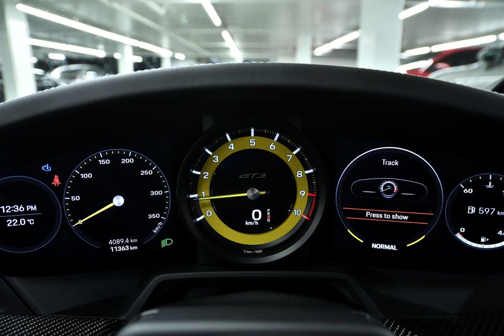 2023 Porsche 911 GT3 in Laval, Quebec - 17 - w1024h768px