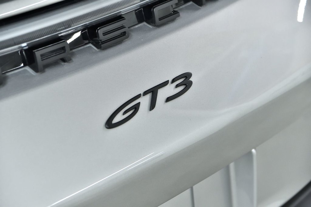 2023 Porsche 911 GT3 in Laval, Quebec - 10 - w1024h768px