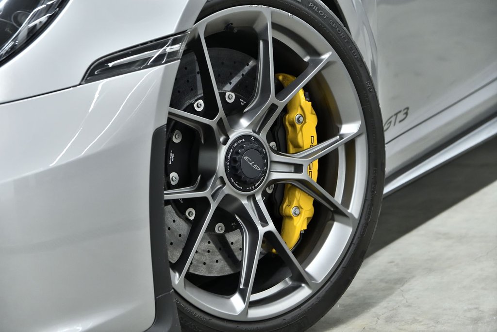 2023 Porsche 911 GT3 in Laval, Quebec - 8 - w1024h768px