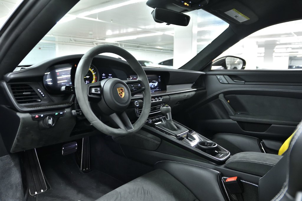 2023 Porsche 911 GT3 in Laval, Quebec - 11 - w1024h768px