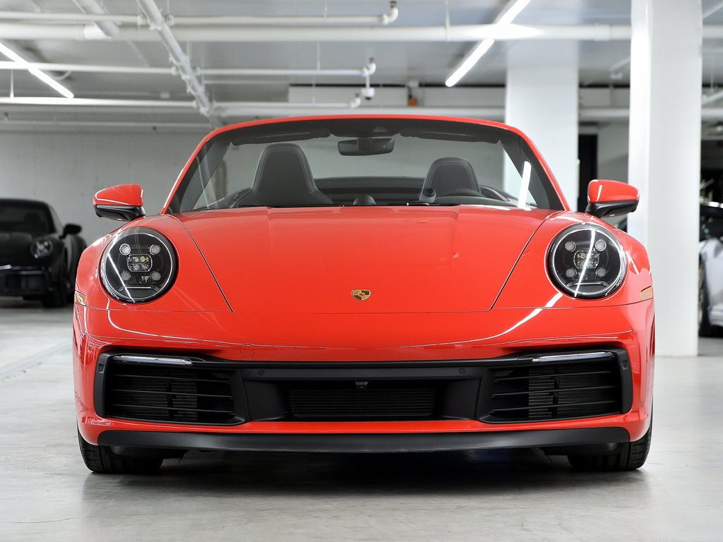 2024 Porsche 911 Carrera 4S Cabriolet / Premium + Sport Package in Laval, Quebec - 5 - w1024h768px
