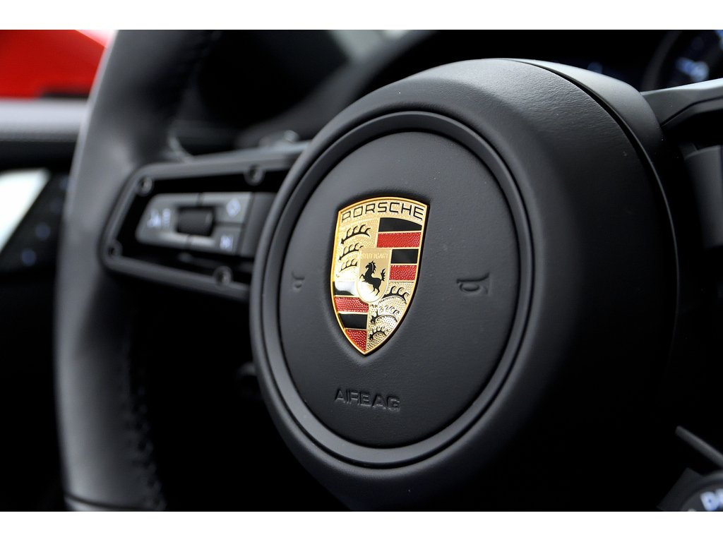 Porsche 911 Carrera 4S Cabriolet / Premium + Sport Package 2024 à Laval, Québec - 18 - w1024h768px