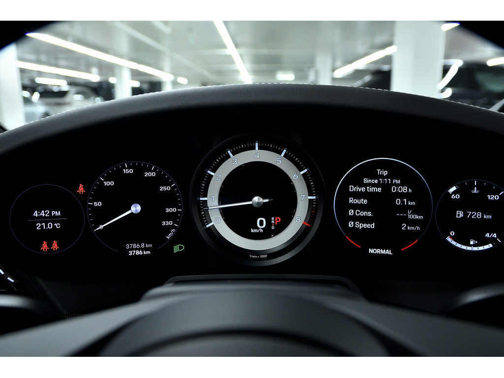 Porsche 911 Cabriolet / Premium + Sport Package / BOSE 2024 à Laval, Québec - 14 - w1024h768px