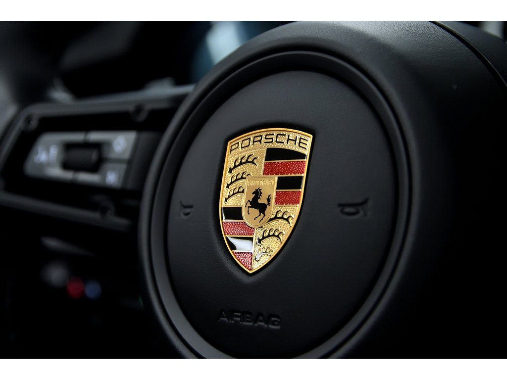 Porsche 911 Cabriolet / Premium + Sport Package / BOSE 2024 à Laval, Québec - 26 - w1024h768px