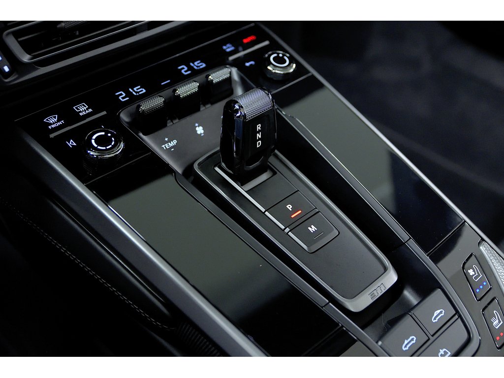 Porsche 911 Cabriolet / Premium / Sport Package / BOSE 2024 à Laval, Québec - 15 - w1024h768px