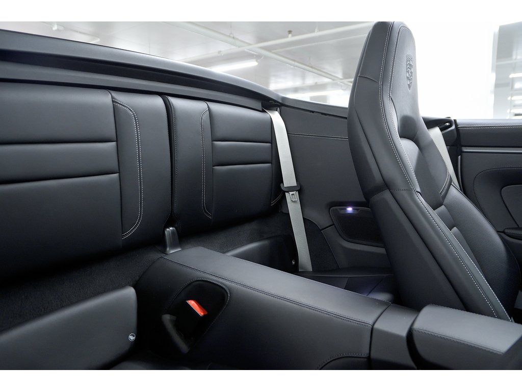 2024 Porsche 911 Cabriolet / Premium / Sport Package / BOSE in Laval, Quebec - 24 - w1024h768px