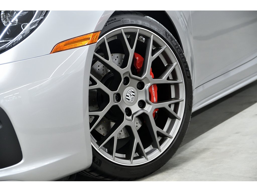 Porsche 911 Cabriolet / Premium / Sport Package / BOSE 2024 à Laval, Québec - 9 - w1024h768px