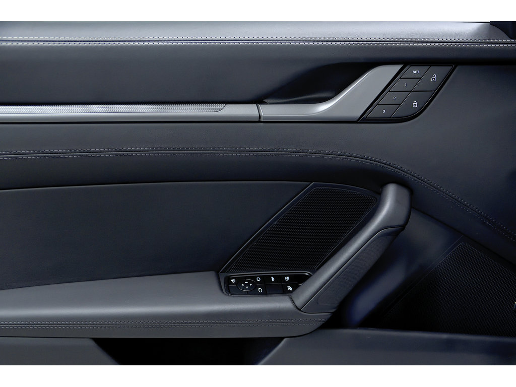 2024 Porsche 911 Cabriolet / Premium / Sport Package / BOSE in Laval, Quebec - 26 - w1024h768px