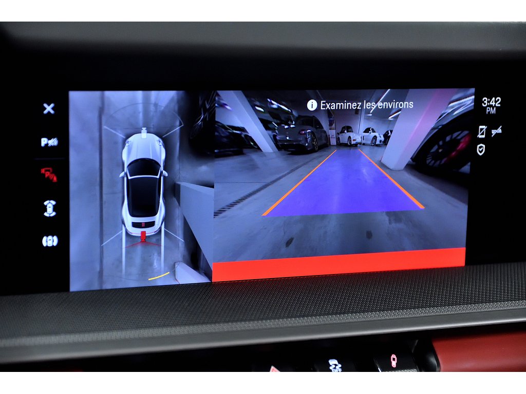 Porsche 911 Cabriolet / Sport + Premium Package / BOSE 2024 à Laval, Québec - 24 - w1024h768px