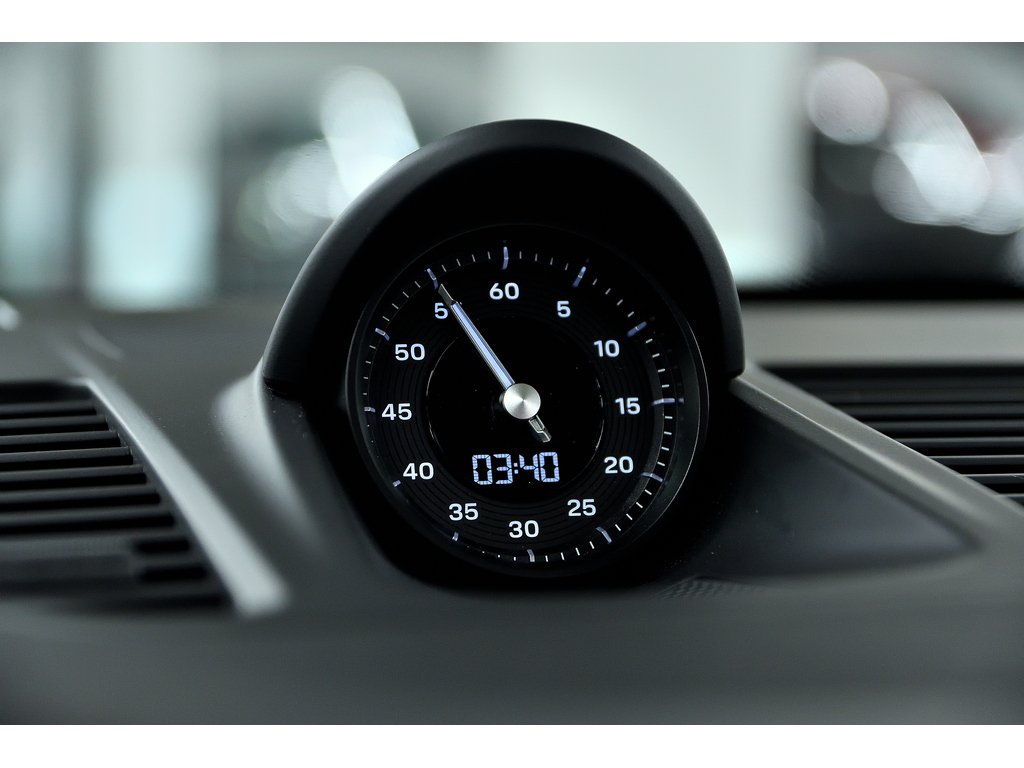 Porsche 911 Cabriolet / Sport + Premium Package / BOSE 2024 à Laval, Québec - 30 - w1024h768px