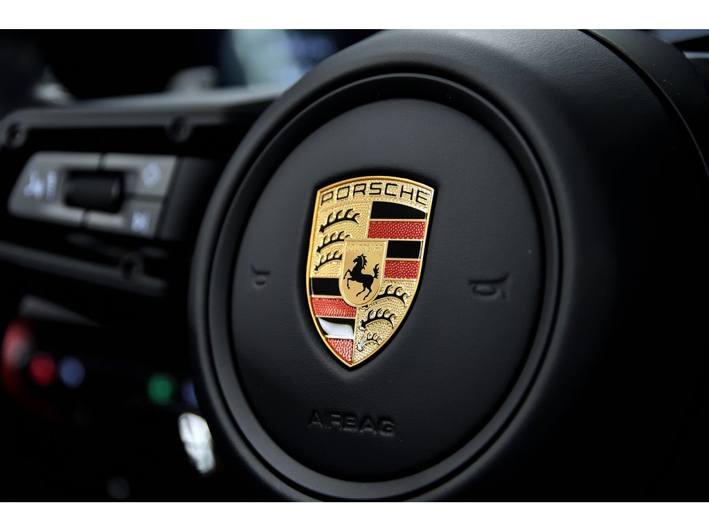 Porsche 911 Cabriolet / Sport + Premium Package / BOSE 2024 à Laval, Québec - 31 - w1024h768px