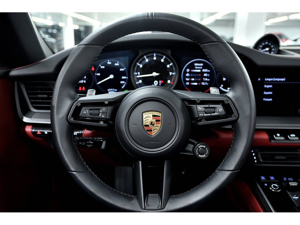 Porsche 911 Cabriolet / Sport + Premium Package / BOSE 2024 à Laval, Québec - 14 - w1024h768px