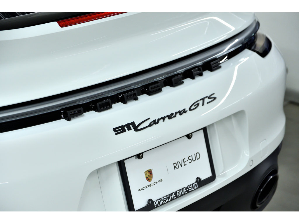 2024 Porsche 911 Carrera GTS Coupe / Transmission Manuelle /Aerokit in Laval, Quebec - 9 - w1024h768px
