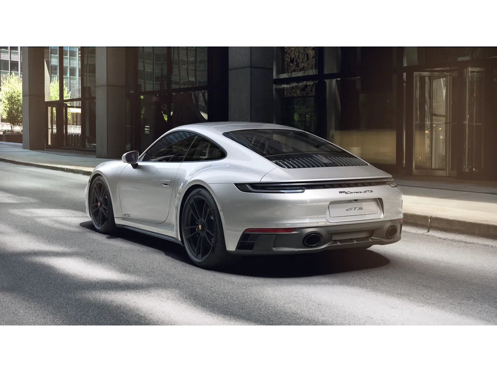 2024 Porsche 911 Carrera GTS Coupe / PDK / PDCC / BURMESTER in Laval, Quebec - 3 - w1024h768px