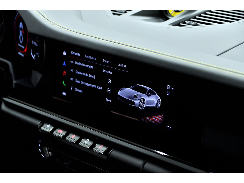 2024 Porsche 911 Carrera T Coupe / AeroKit / Manual / BOSE in Laval, Quebec - 36 - w1024h768px