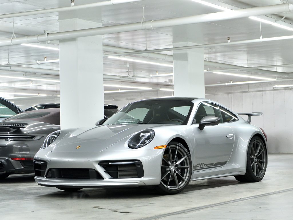 2024 Porsche 911 Carrera T Coupe / AeroKit / Manual / BOSE in Laval, Quebec - 1 - w1024h768px