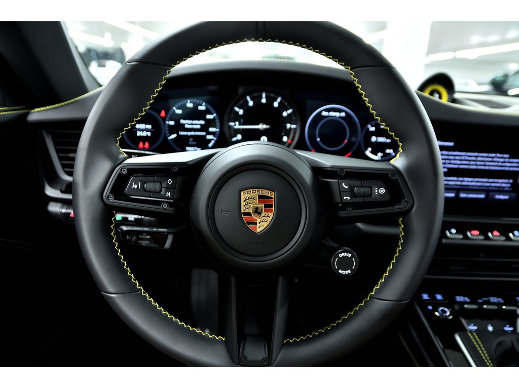 2024 Porsche 911 Carrera T Coupe / AeroKit / Manual / BOSE in Laval, Quebec - 18 - w1024h768px