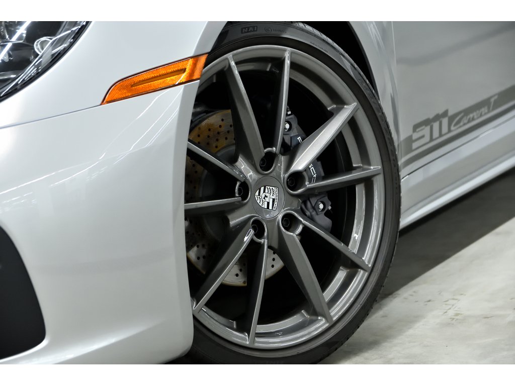 2024 Porsche 911 Carrera T Coupe / AeroKit / Manual / BOSE in Laval, Quebec - 9 - w1024h768px