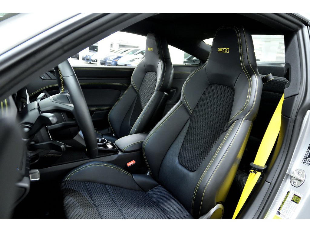 2024 Porsche 911 Carrera T Coupe / AeroKit / Manual / BOSE in Laval, Quebec - 14 - w1024h768px