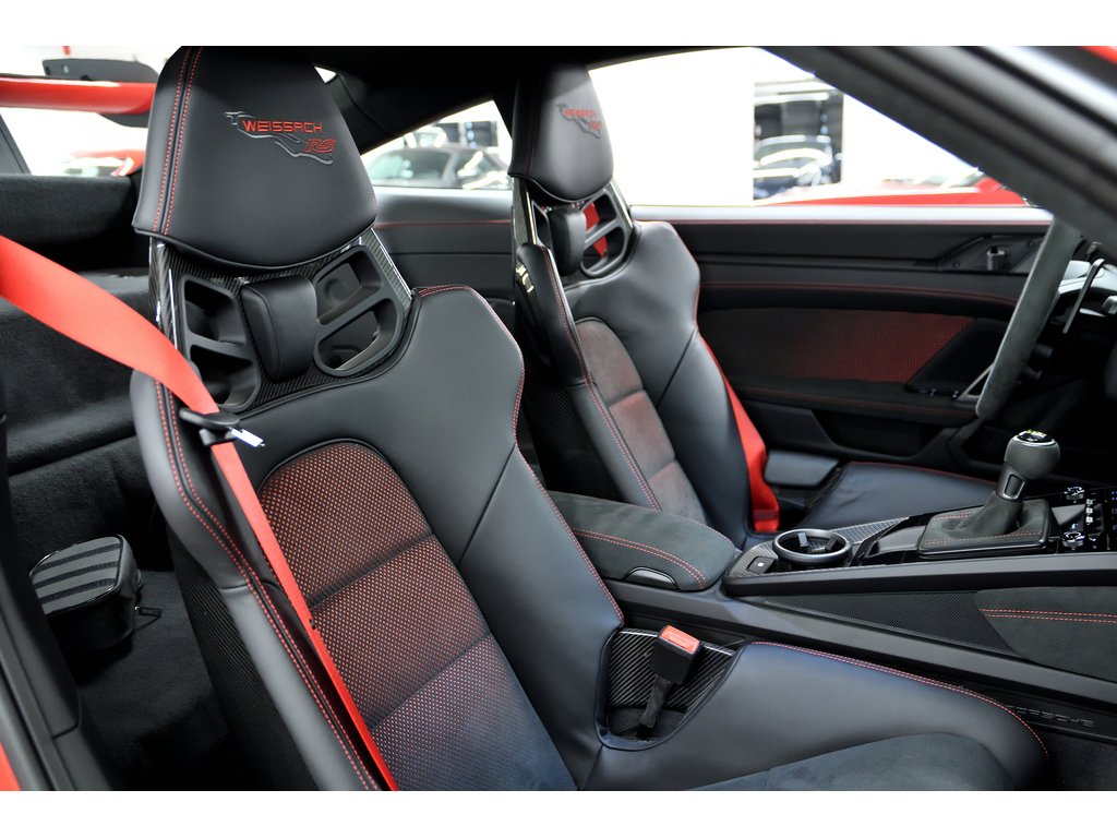 Porsche 911 GT3 RS Coupe / Weissach Package / PCCBs 2024 à Laval, Québec - 40 - w1024h768px