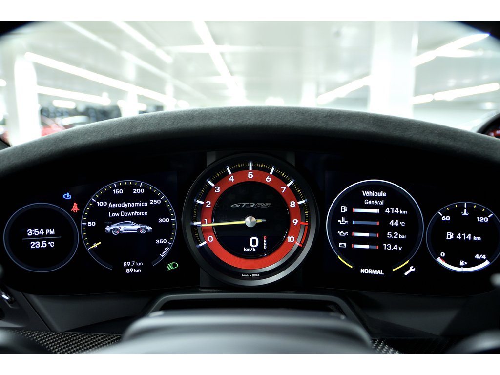 2024 Porsche 911 GT3 RS Coupe / Weissach Package / PCCBs in Laval, Quebec - 18 - w1024h768px