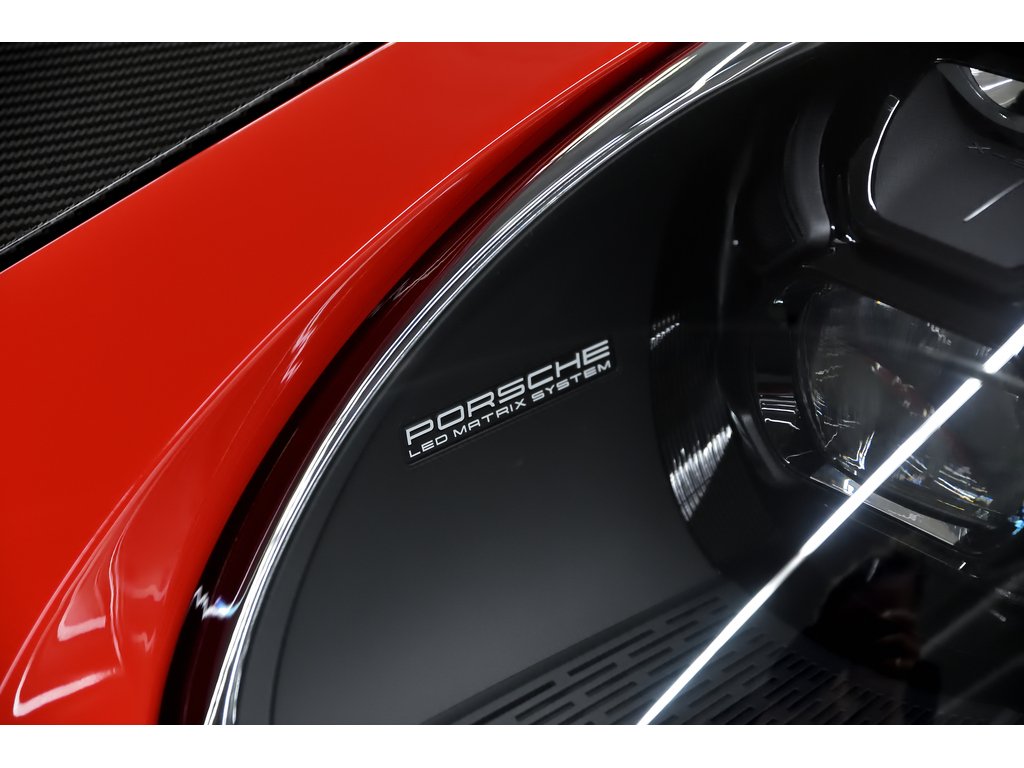 2024 Porsche 911 GT3 RS Coupe / Weissach Package / PCCBs in Laval, Quebec - 9 - w1024h768px