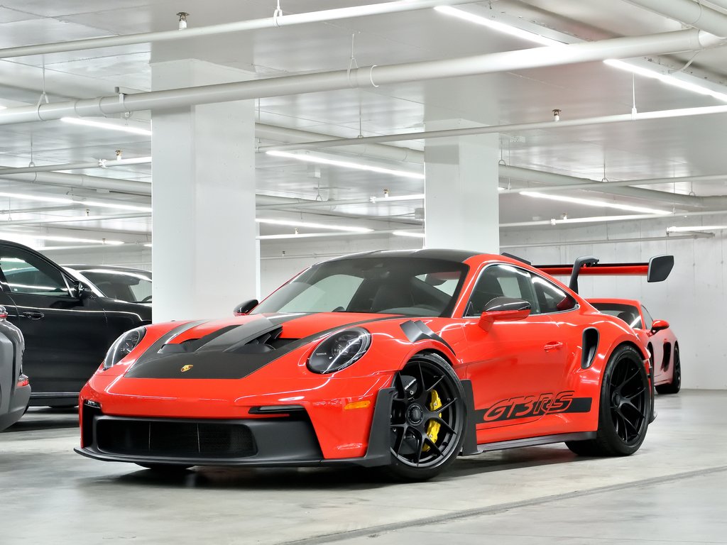 Porsche 911 GT3 RS Coupe / Weissach Package / PCCBs 2024 à Laval, Québec - 1 - w1024h768px