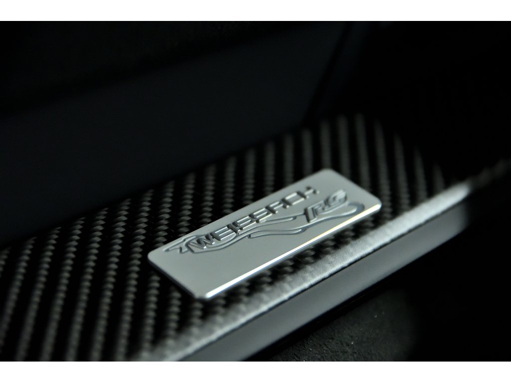 2024 Porsche 911 GT3 RS Coupe / Weissach Package / PCCBs in Laval, Quebec - 43 - w1024h768px