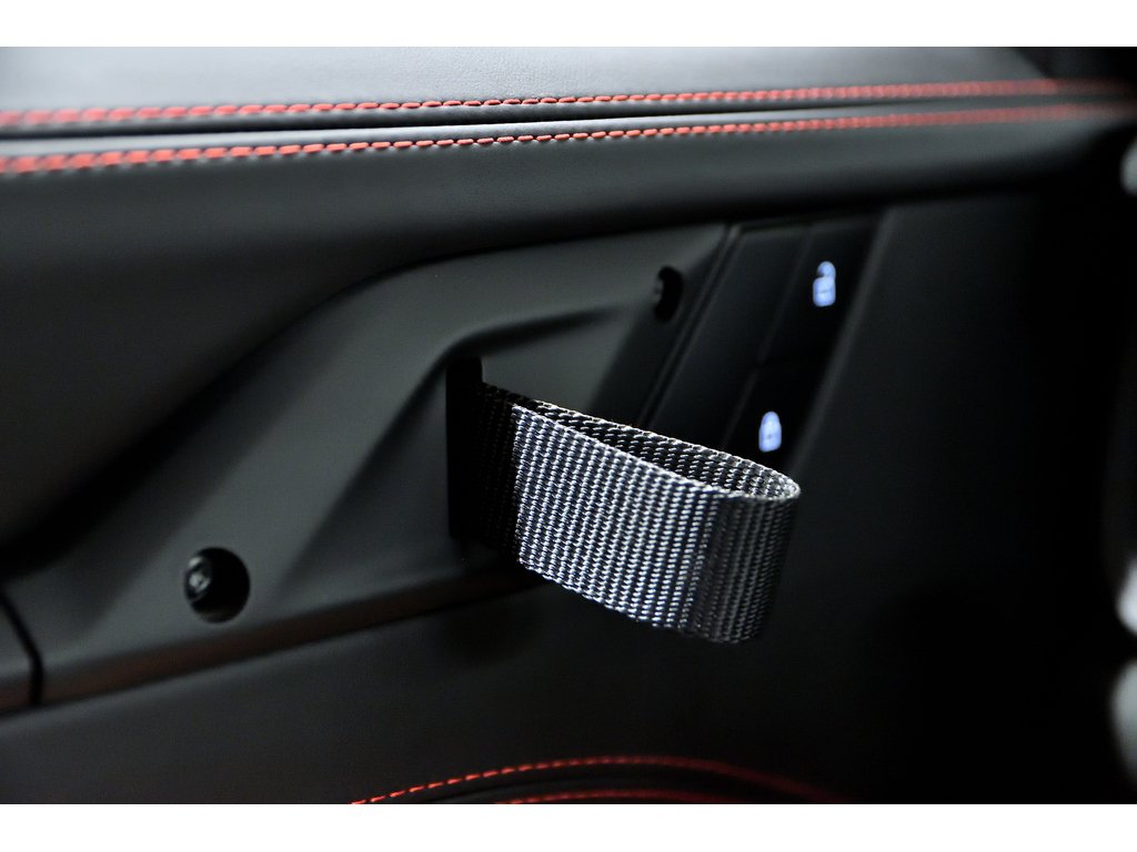 2024 Porsche 911 GT3 RS Coupe / Weissach Package / PCCBs in Laval, Quebec - 33 - w1024h768px