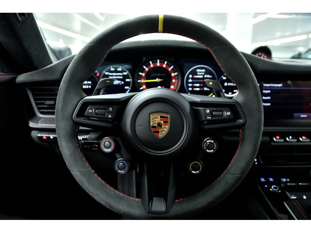 2024 Porsche 911 GT3 RS Coupe / Weissach Package / PCCBs in Laval, Quebec - 19 - w1024h768px