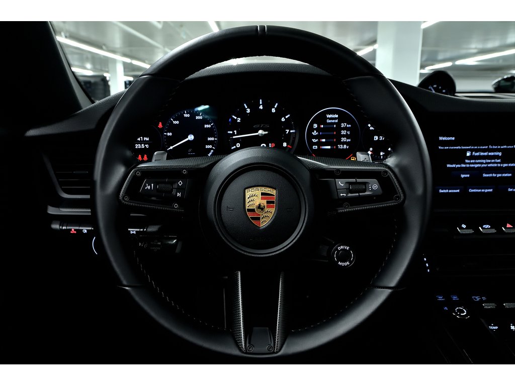 Porsche 911 Targa 4 GTS / Premium Package / PDCC / BOSE 2024 à Laval, Québec - 18 - w1024h768px