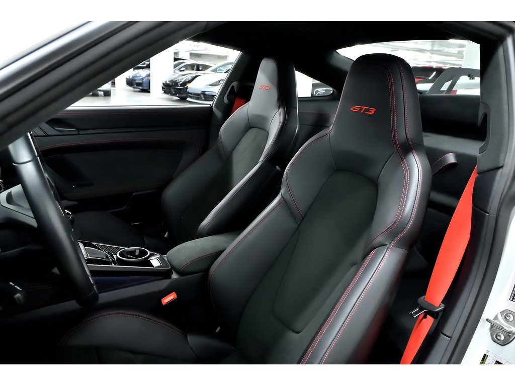 Porsche 911 GT3 / Transmission manuelle / Front Axle Lift 2024 à Laval, Québec - 14 - w1024h768px