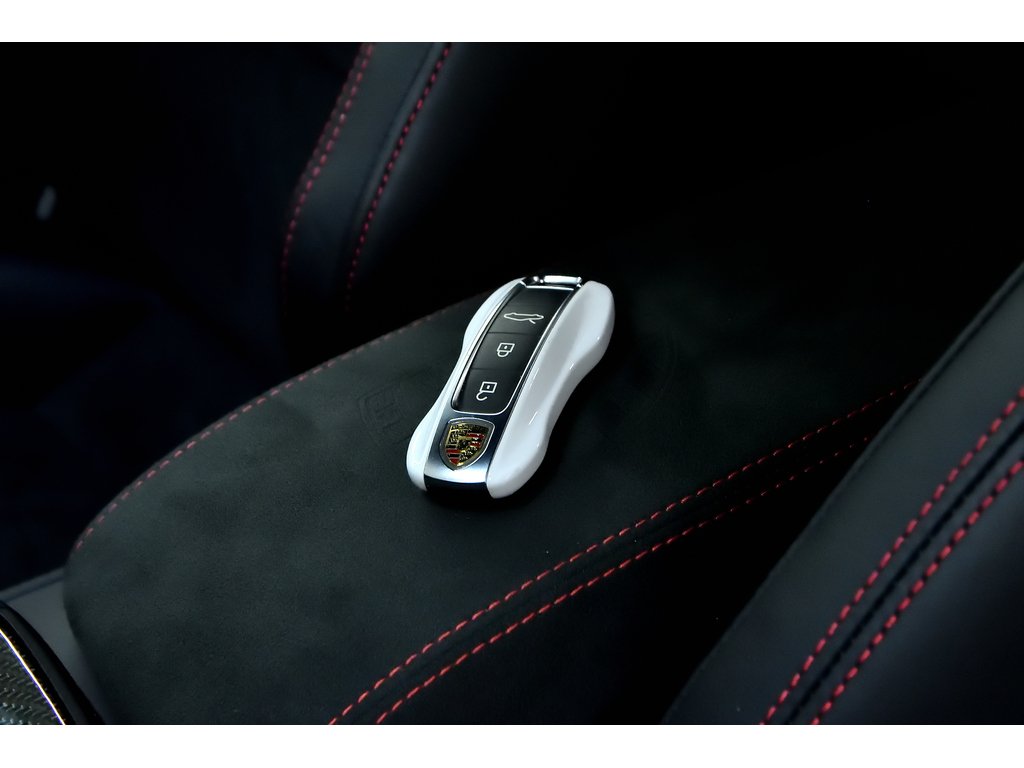 Porsche 911 GT3 / Transmission manuelle / Front Axle Lift 2024 à Laval, Québec - 39 - w1024h768px