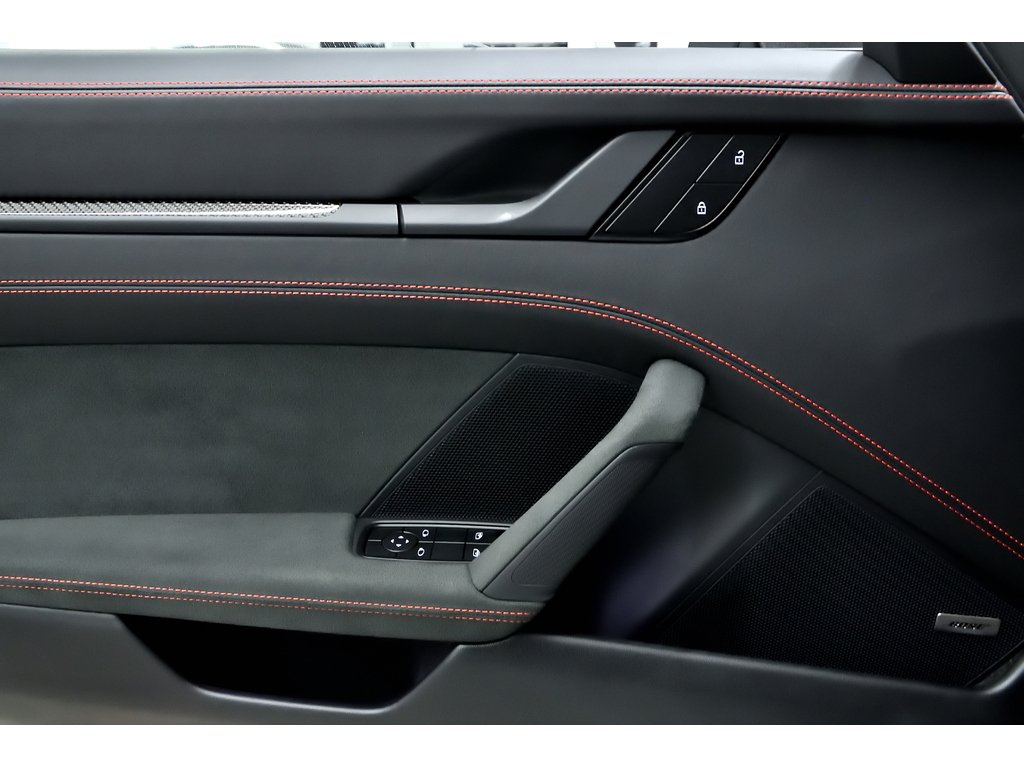 Porsche 911 GT3 / Transmission manuelle / Front Axle Lift 2024 à Laval, Québec - 32 - w1024h768px