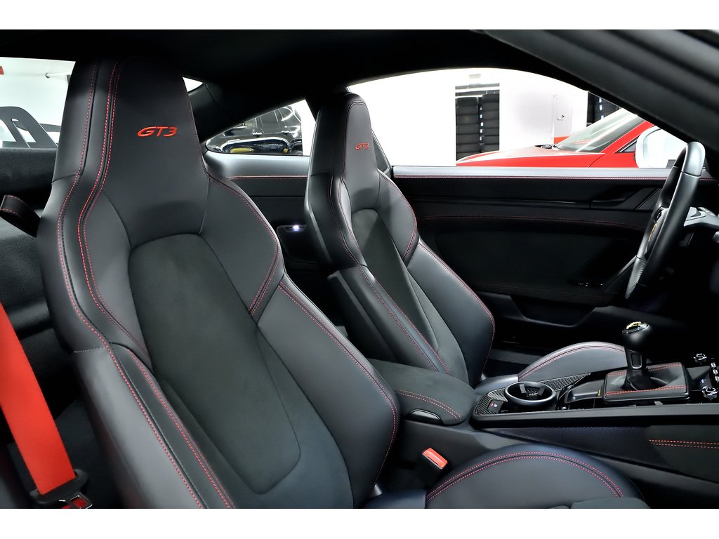 Porsche 911 GT3 / Transmission manuelle / Front Axle Lift 2024 à Laval, Québec - 37 - w1024h768px