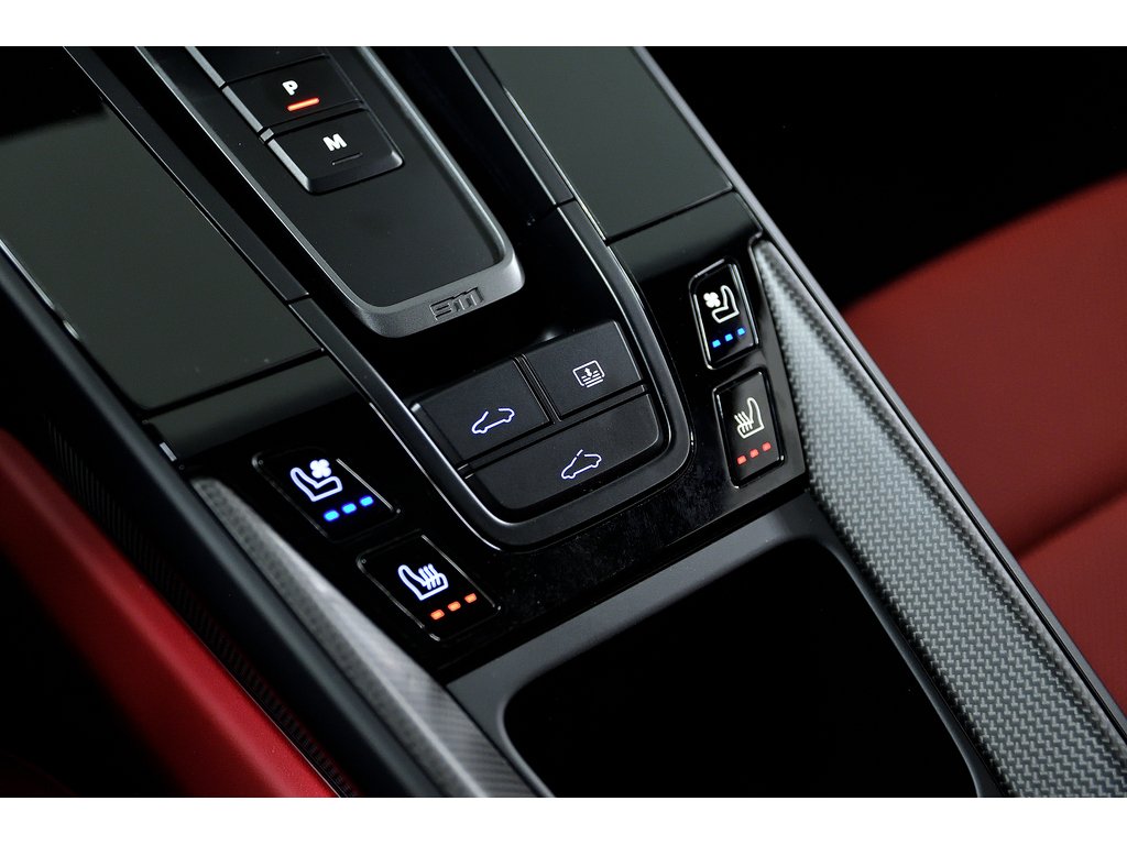 Porsche 911 Carrera GTS Coupe / Premium Package / Front Axle 2024 à Laval, Québec - 29 - w1024h768px